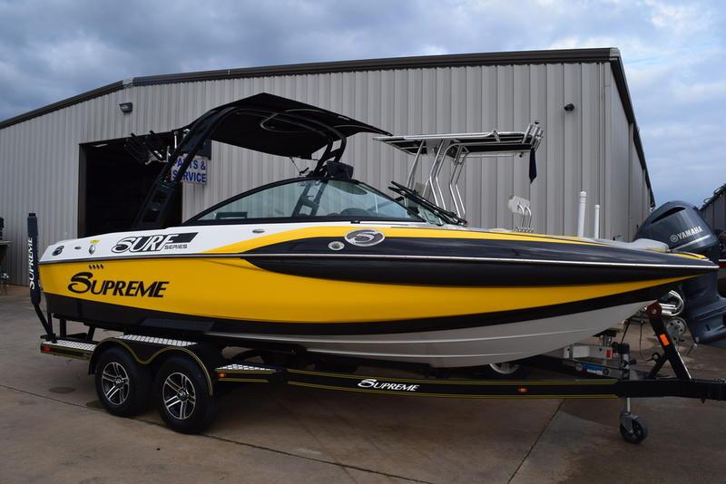 2015 Supreme Boats S21 Watercrafts and Golf Carts Dealership in