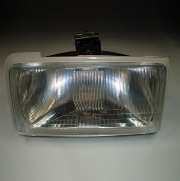 Óptica para Ford Falcon 1978 / 1981 izquierda con Lámpara