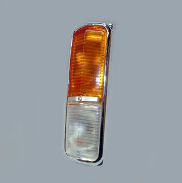 Faro Principal izquierdo 1600 en Adelante 125 Multicarga