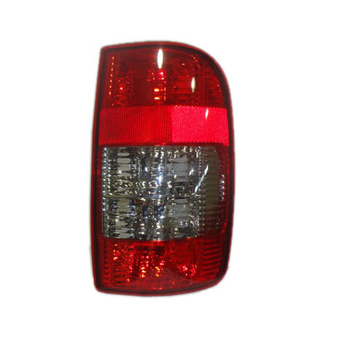 Faro trasero derecho para Chevrolet Blazer 2001 en Adelante