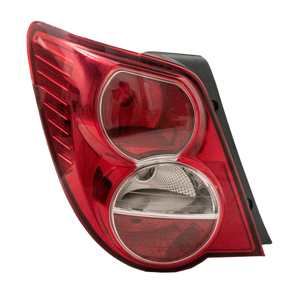 Faro trasero izquierdo para Chevrolet Sonic 2012 en Adelante 4 Ptas