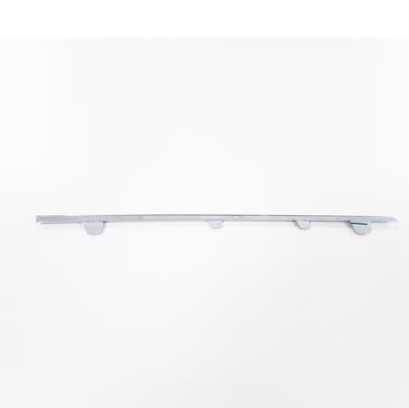 Grilla para Chevrolet Paragolpe / Parante / Capot Cruze 2016 / 2019 N§4 inferior derecho cromada