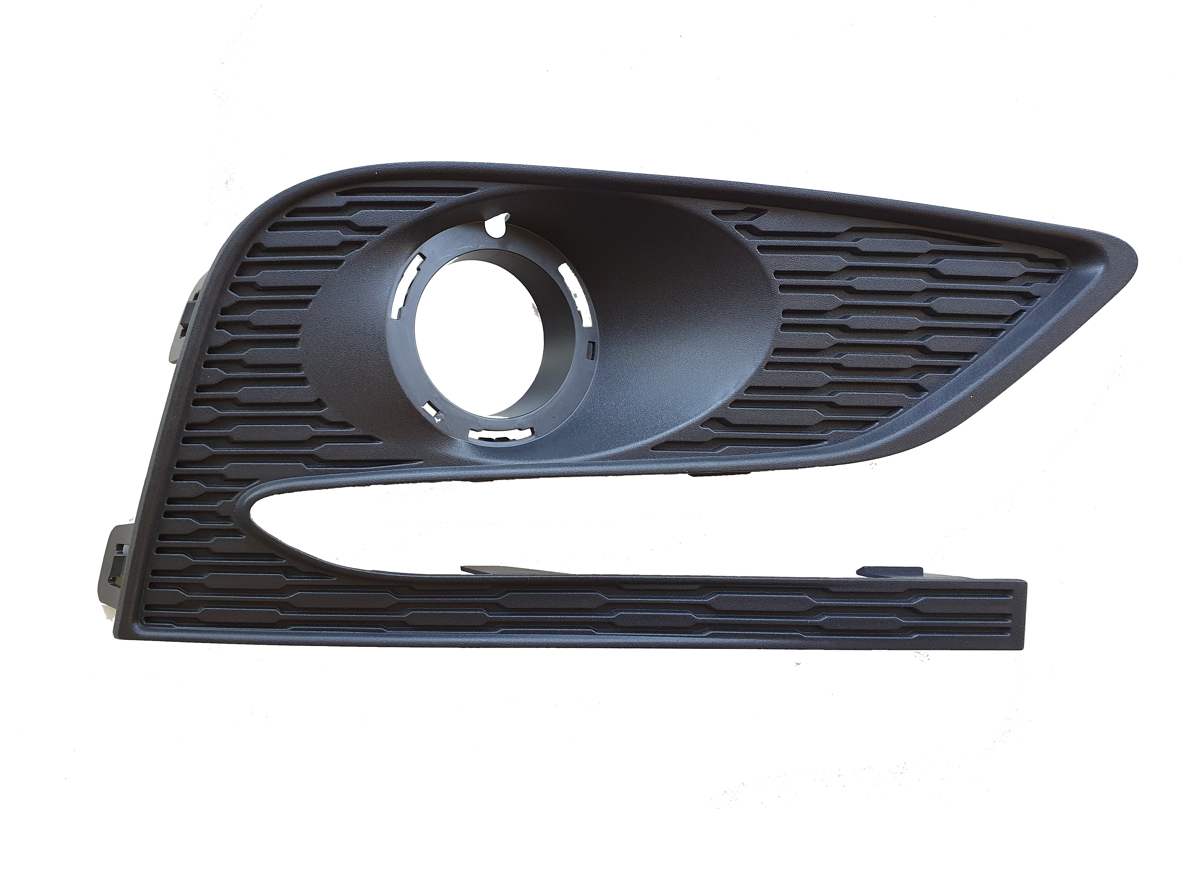 Grilla Lateral de Paragolpe para Chevrolet Cruze 2016 / 2020 4 Puertas para Faro Auxiliar derecho