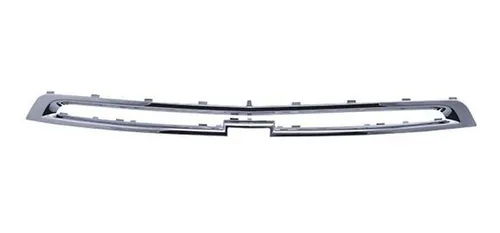 Parrilla para Chevrolet Cobalt 2013 / 2016 Marco superior cromado