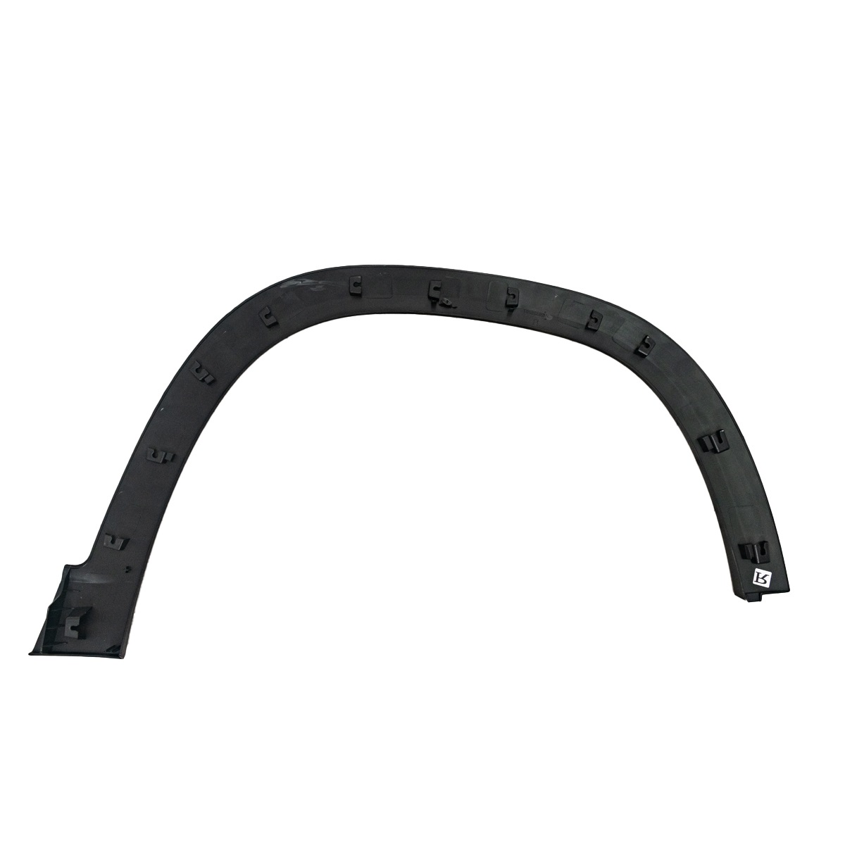 Moldura Pasarrueda para Chevrolet Tracker 2020 / 2023 delantera izquierda