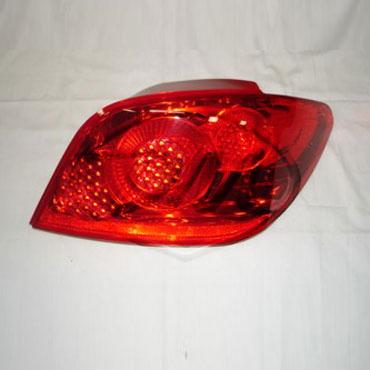 Faro trasero izquierdo para Peugeot 307 2006 en Adelante 5 Ptas