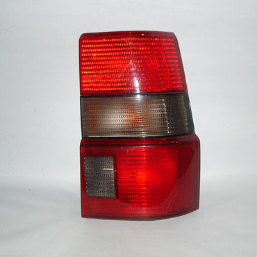 Faro trasero derecho para Volkswagen Quantum Fume