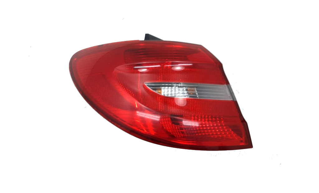 Faro trasero izquierdo para Mercedes-Benz Clase B 2013 A 2015 W246