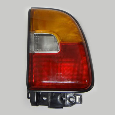 Faro RAV-4 1995-1997 trasero izquierdo