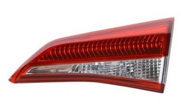 Faro Yaris 18 / 4Ptas trasero interior derecho