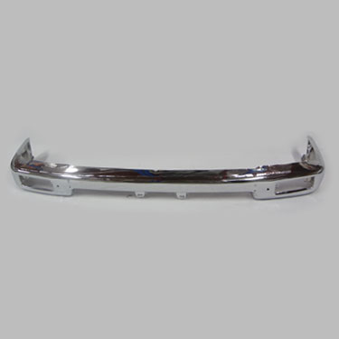 Paragolpe para Toyota Hilux 1993 / 2001 4X2 delantero cromado