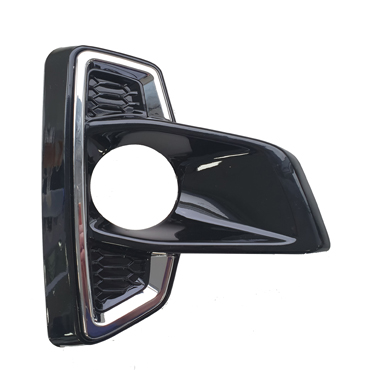 Moldura de Paragolpe para Toyota Hilux 2019 / 2021 con cromado derecho