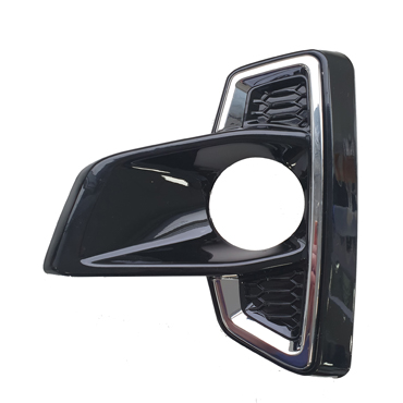 Moldura de Paragolpe para Toyota Hilux 2019 / 2021 con cromado izquierdo