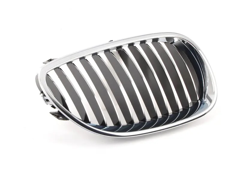 Parrilla para BMW Serie 5 2008 / 2010 con Marco cromado E60 derecha