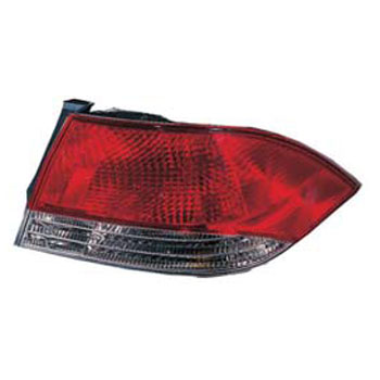 Faro Lancer 2001-2003 trasero derecho