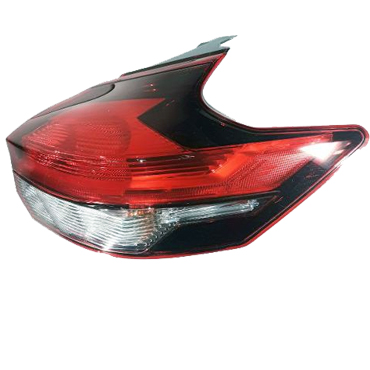 Faro Kicks 2017-2020 trasero exterior derecho