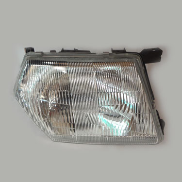 Óptica para Nissan Patrol 1998 / 2001 derecha