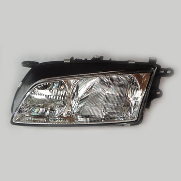 Óptica para Mazda 626 2000 / 2001 derecha Fondo cromado