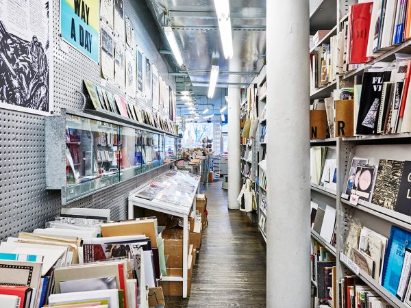 Learn to Read Art: A History of Printed Matter