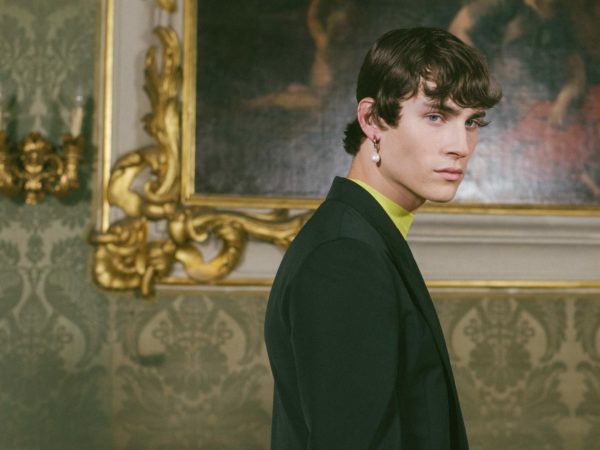 Givenchy’s Clare Waight Keller fuses Beaudelaire with the Internet age at Pitti
