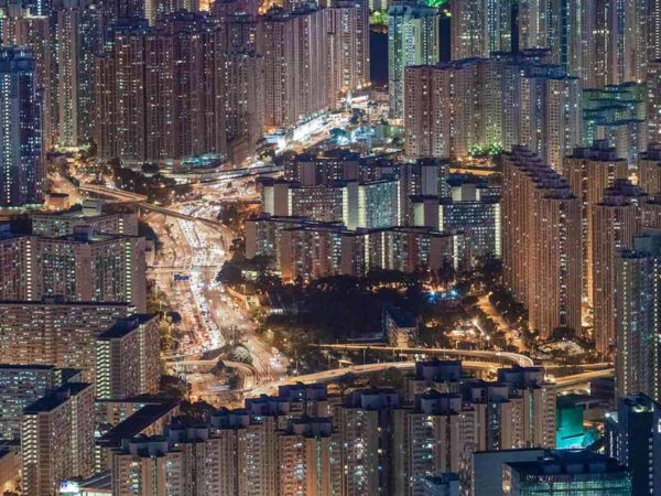 The romance in a glance: people-watching on the streets of Hong Kong