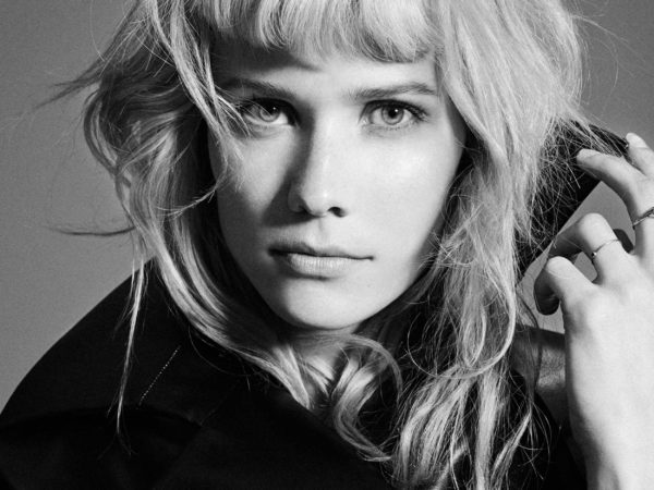 On ‘Wish Bone,’ Oh Land rediscovers her indie essence