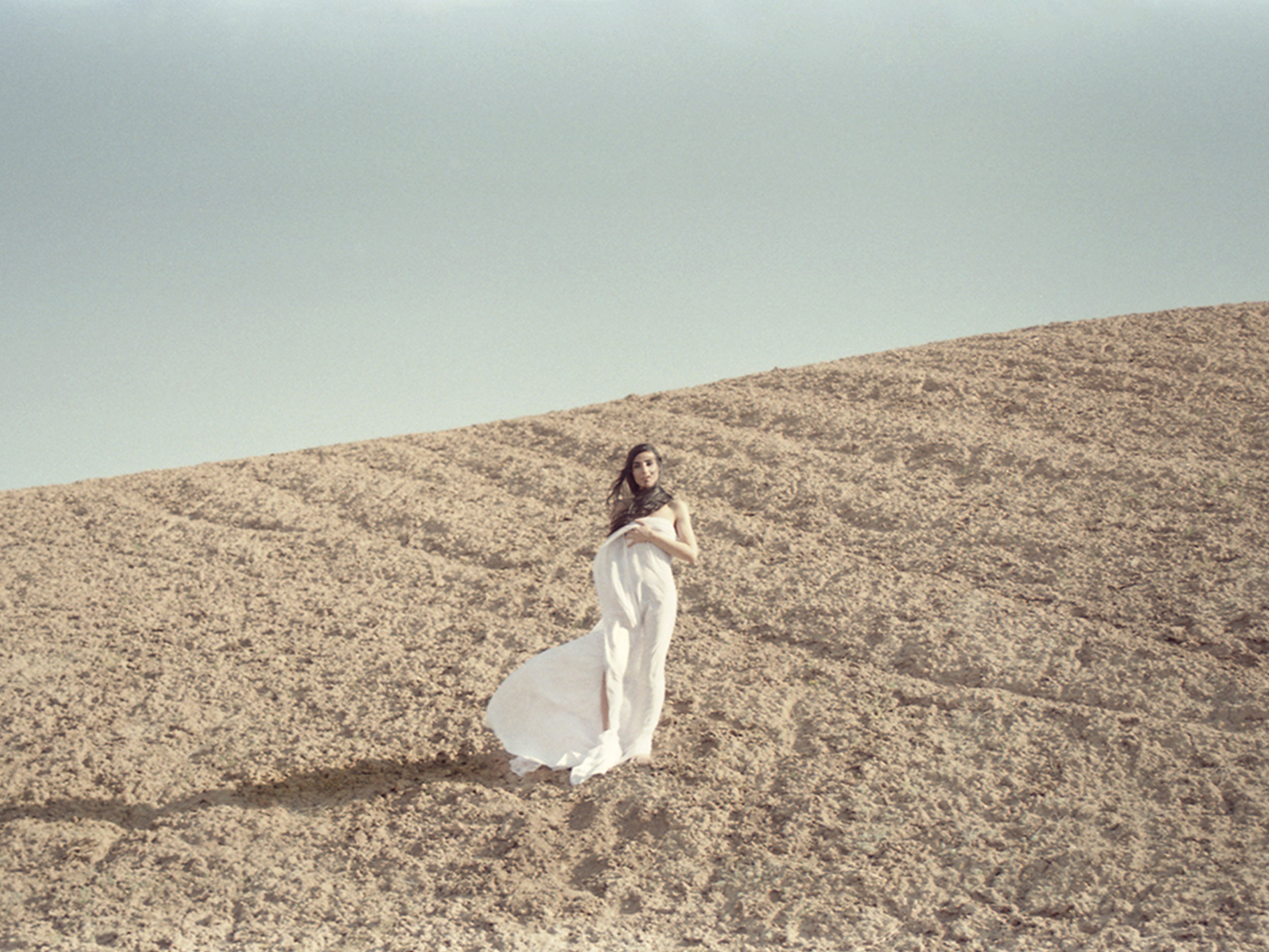 Photographer Sedirea takes us on an intimate journey across the Iranian desert