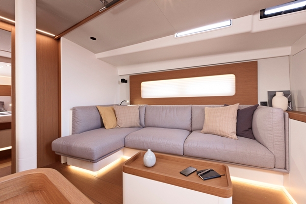 beneteau, first yacht 53, sailboat, interior seating