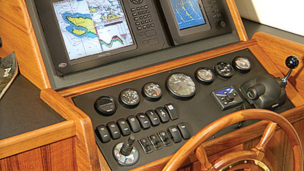 Nordic Tugs, Nordic tug 34, trawler, helm, steering