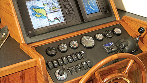 Nordic Tugs, Nordic tug 34, trawler, helm, steering