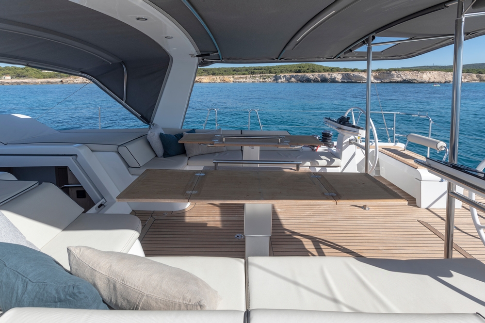 beneteau, oceanis yacht 54, sailboat, steering wheels