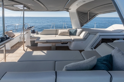 beneteau, oceanis yacht 54, sailboat, seating