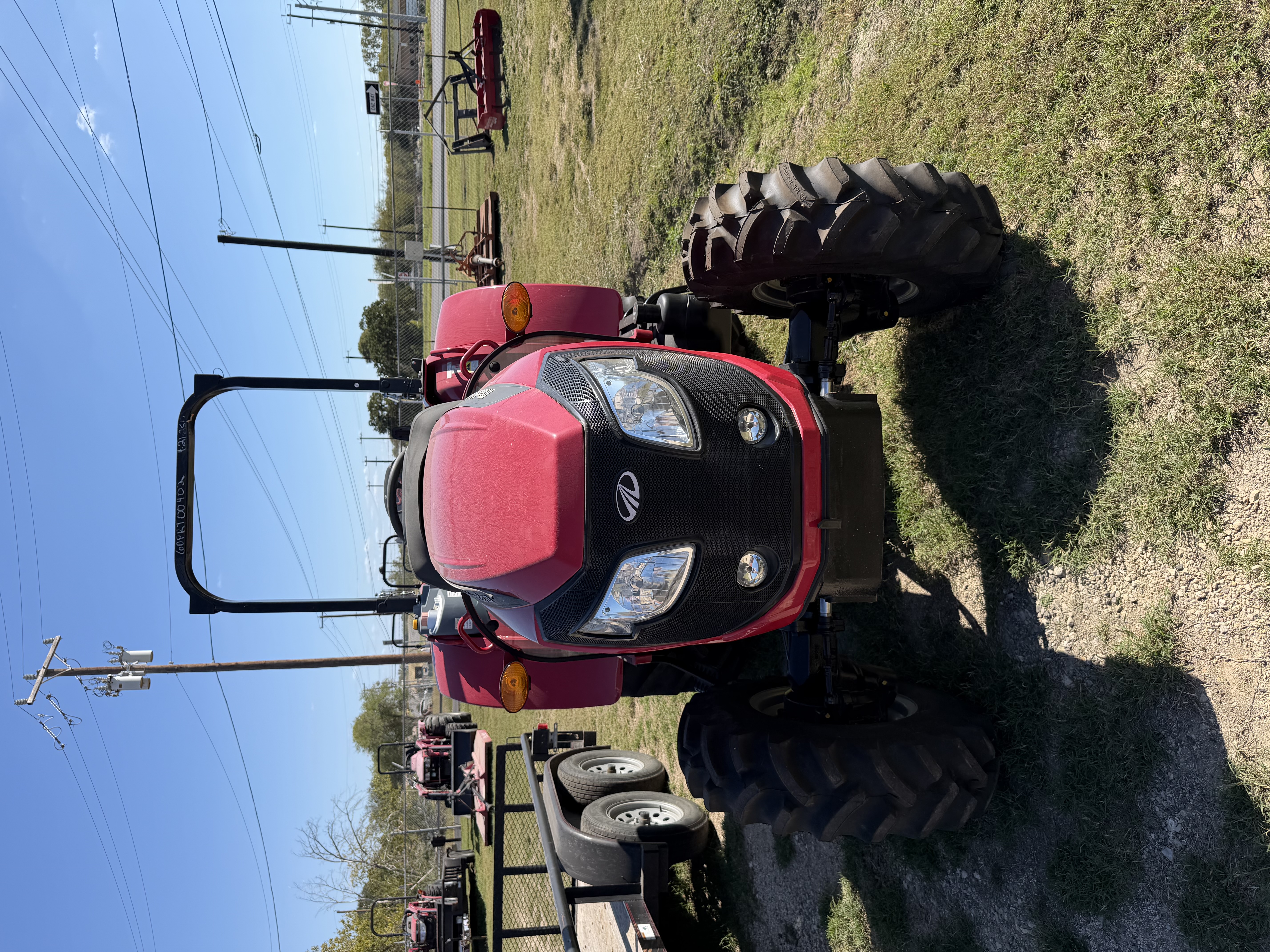 MAHINDRA TRACTORS 26604PST:2665