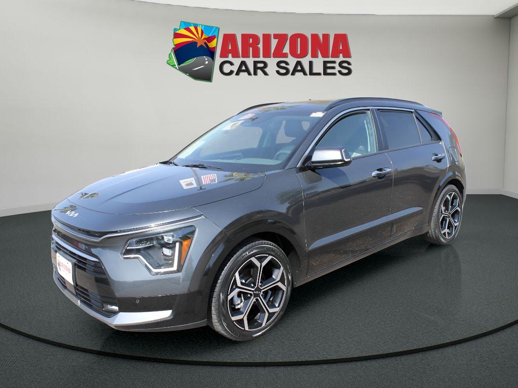2023 Kia Niro SX Touring's photo