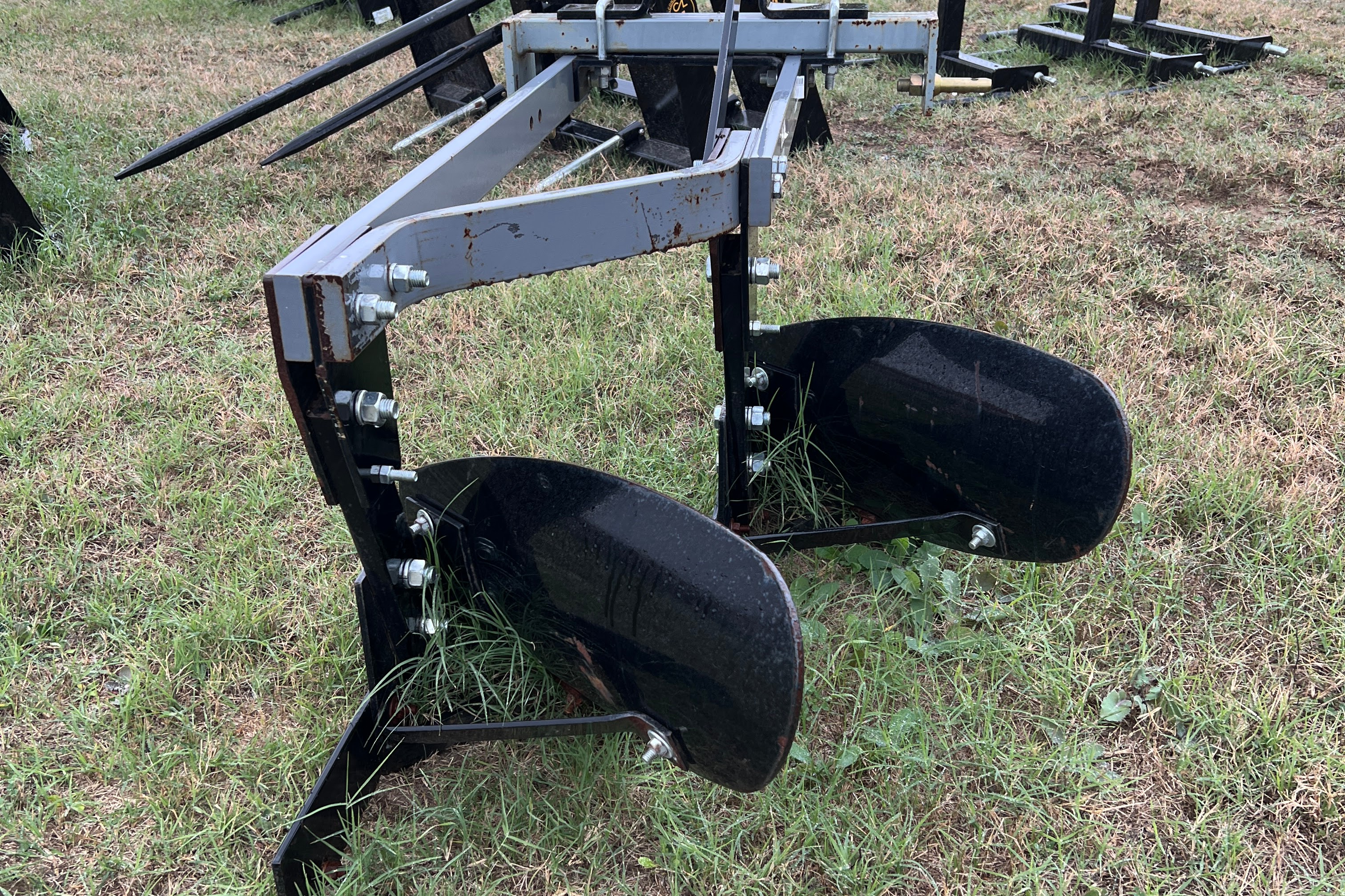 Photo of 2022 IRONCRAFT 6214-GRA 2 BOTTOM PLOW 14