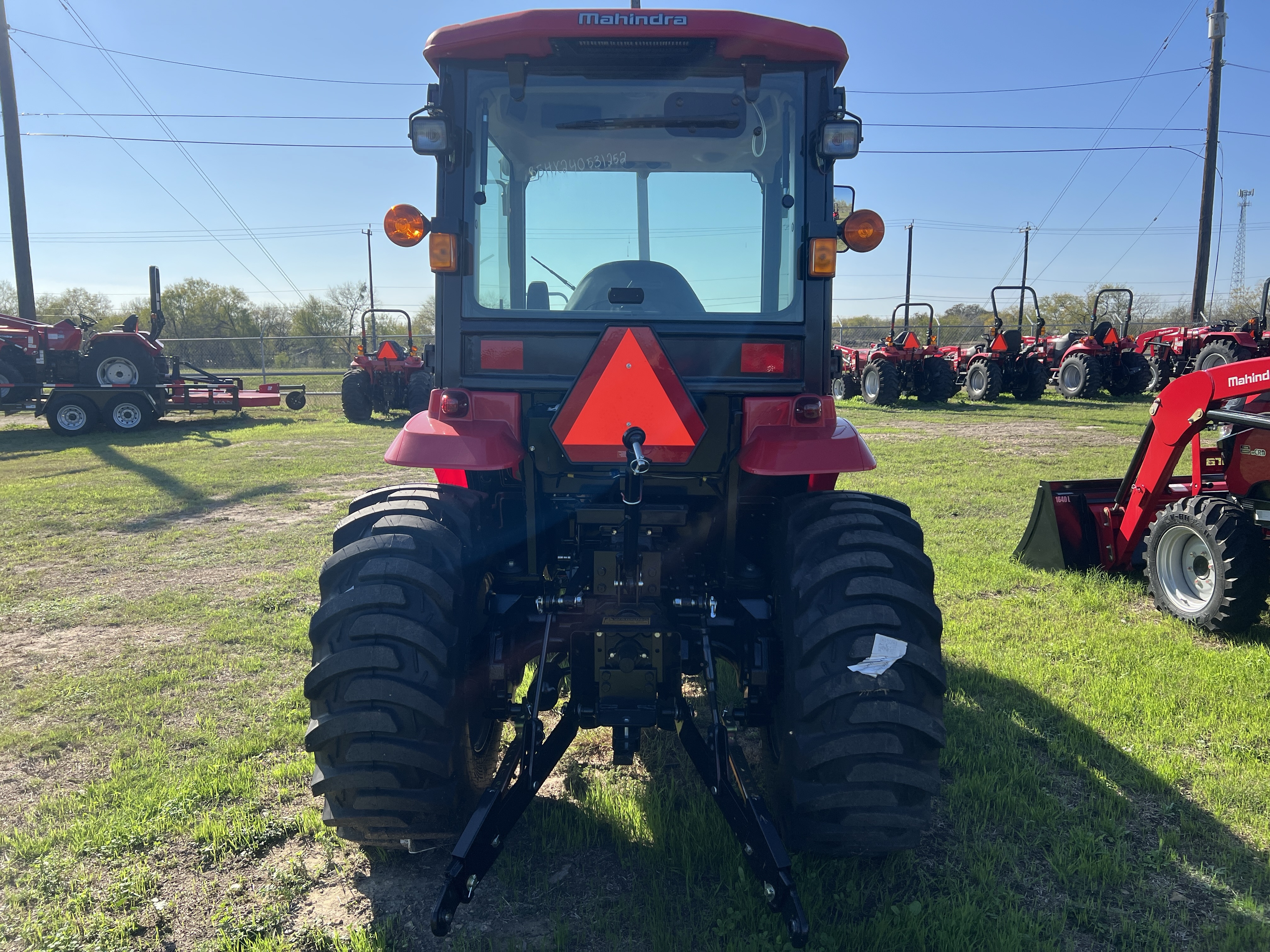 Photo of 2024 MAHINDRA TRACTORS 16354CHIL 1635HST CAB in Adkins, TX - 8,  MAHINDRA TRACTORS 16354CHIL 1635HST CAB:040813