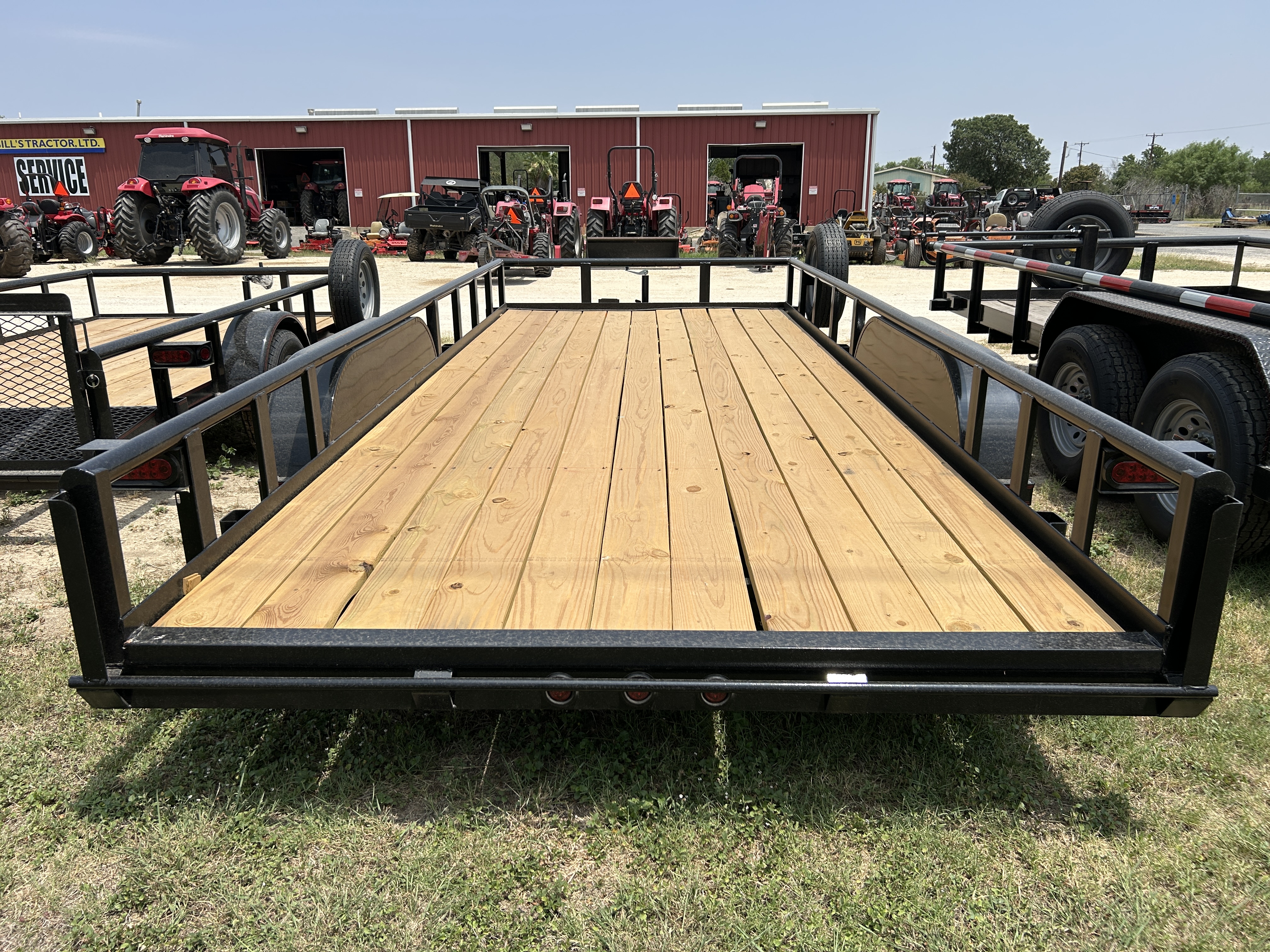 TEXAS BRAGG EA18P70 18' P 3500AX WB 2BD SIR SPARE:040839