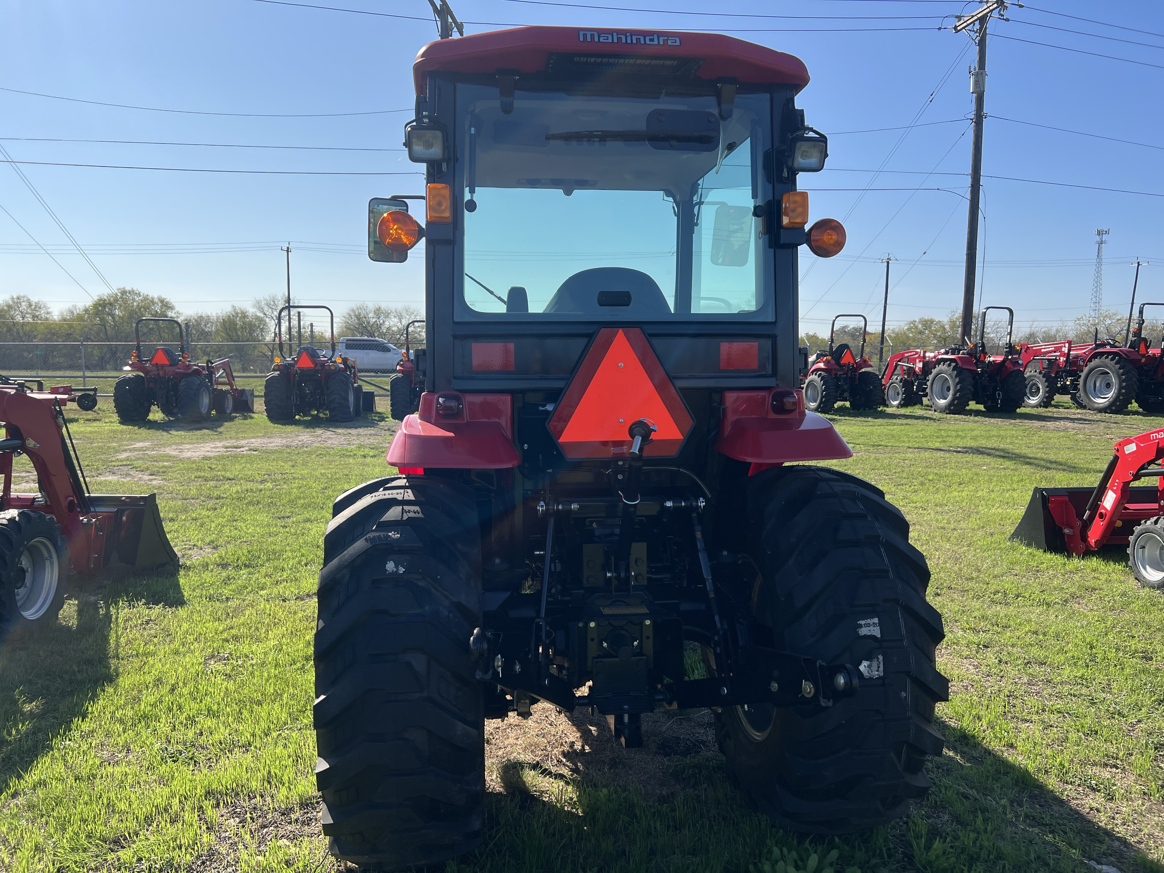Photo of 2024 MAHINDRA TRACTORS 16404CHIL 1640 HST CAB 4WD in Adkins, TX - 2,  MAHINDRA TRACTORS 16404CHIL 1640 HST CAB 4WD:041027