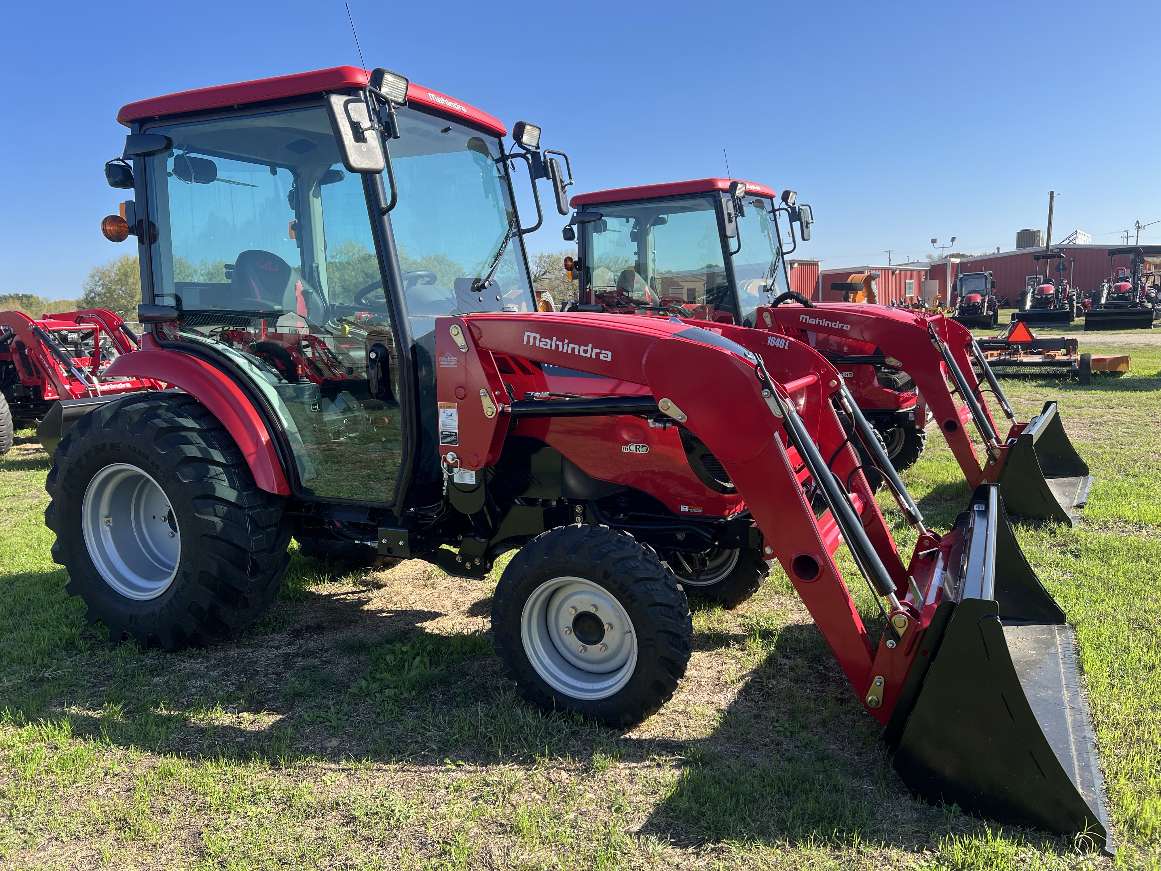 Photo of 2024 MAHINDRA TRACTORS 16404CHIL 1640 HST CAB 4WD in Adkins, TX - 16,  MAHINDRA TRACTORS 16404CHIL 1640 HST CAB 4WD:041027