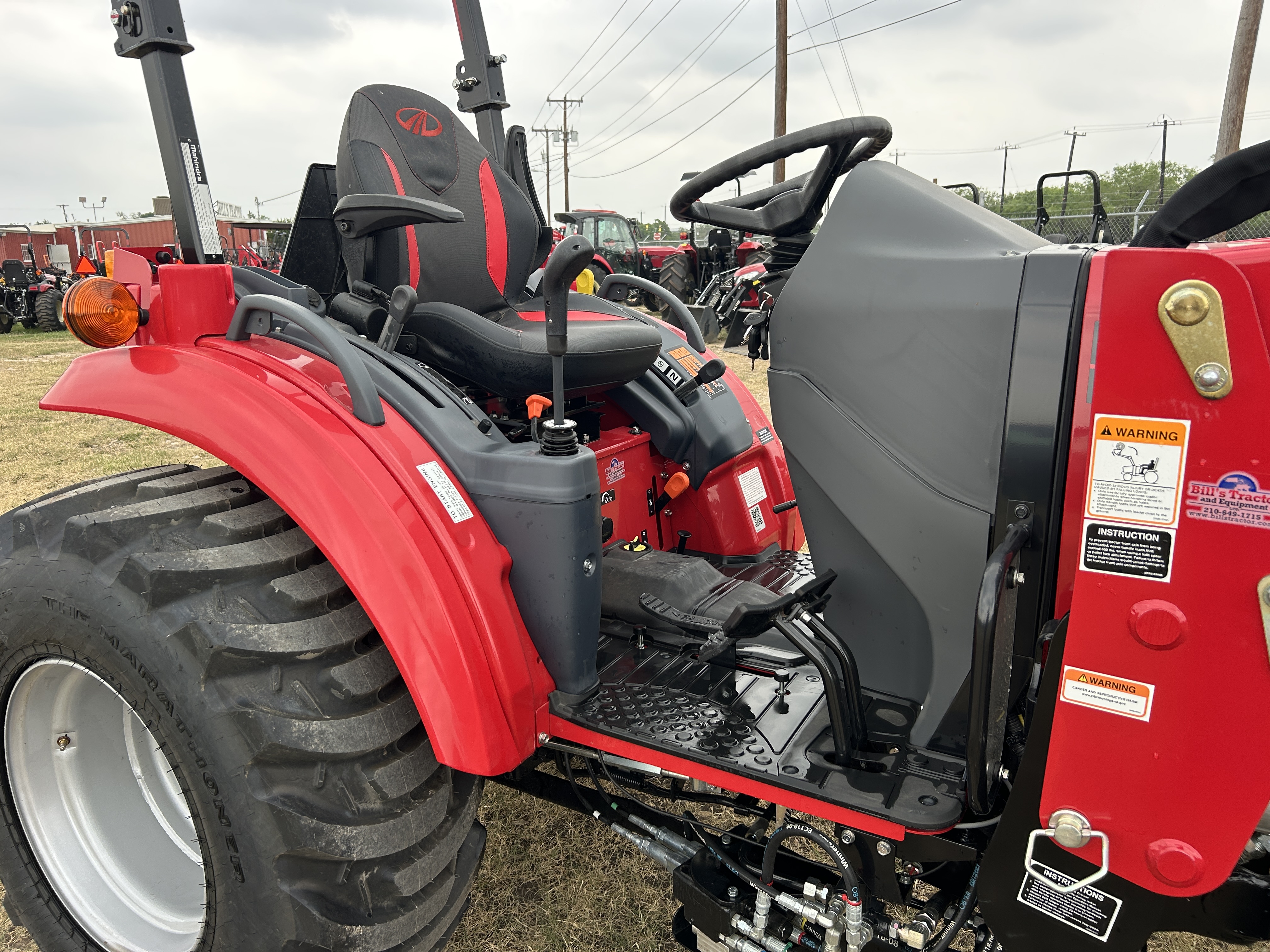 MAHINDRA TRACTORS 16354FSIL 1635 SST 4WD:041167