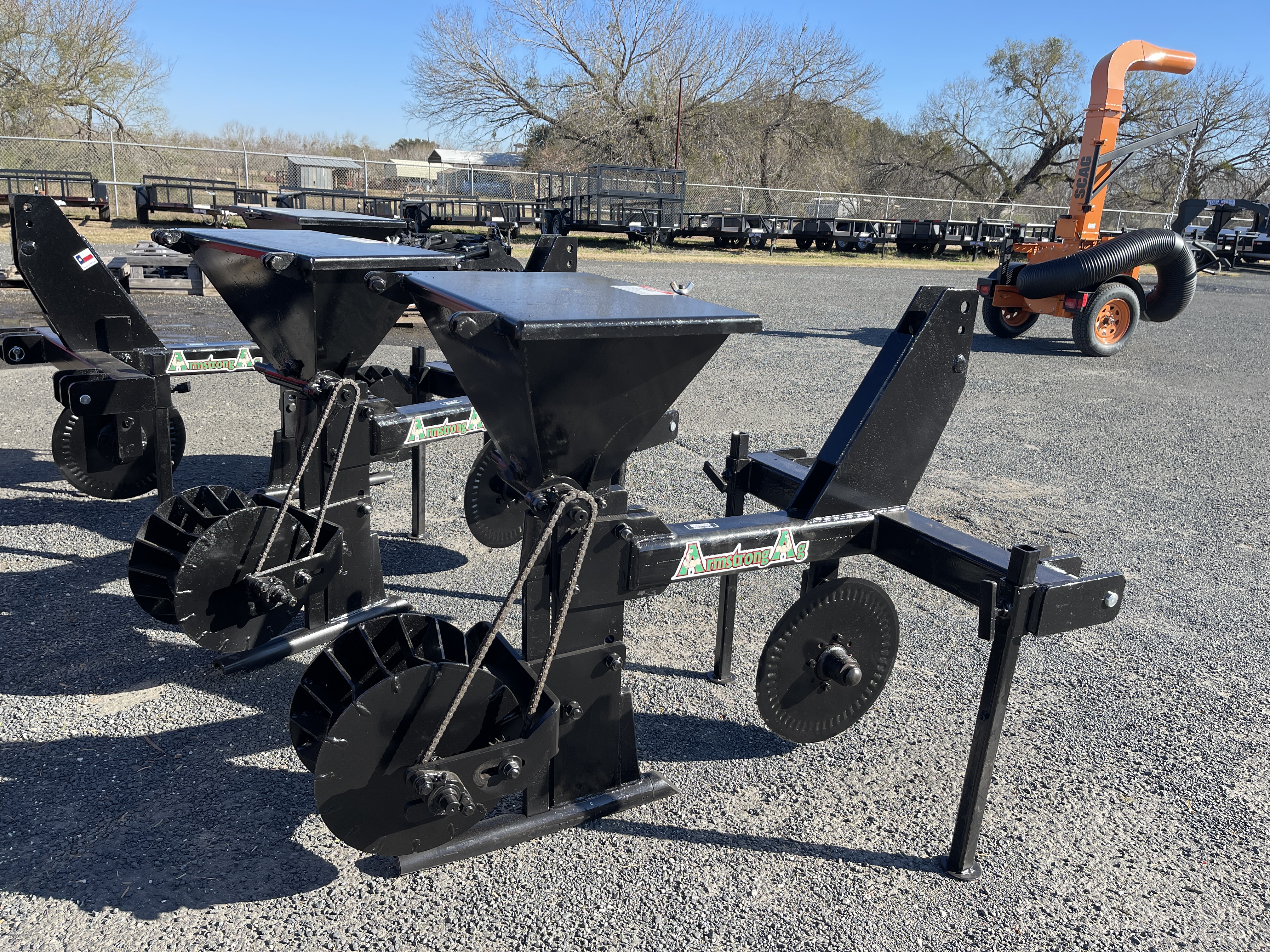 Photo of 2025 ARMSTRONG AG RR-D RODENT RIDDER in Adkins, TX ARMSTRONG AG RR-D RODENT RIDDER  041456