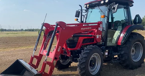Photo of 2025 MAHINDRA TRACTORS 60654CPAL 6065 4WD CAB in Adkins, TX - 13,  MAHINDRA TRACTORS 60654CPAL 6065 4WD CAB:041506