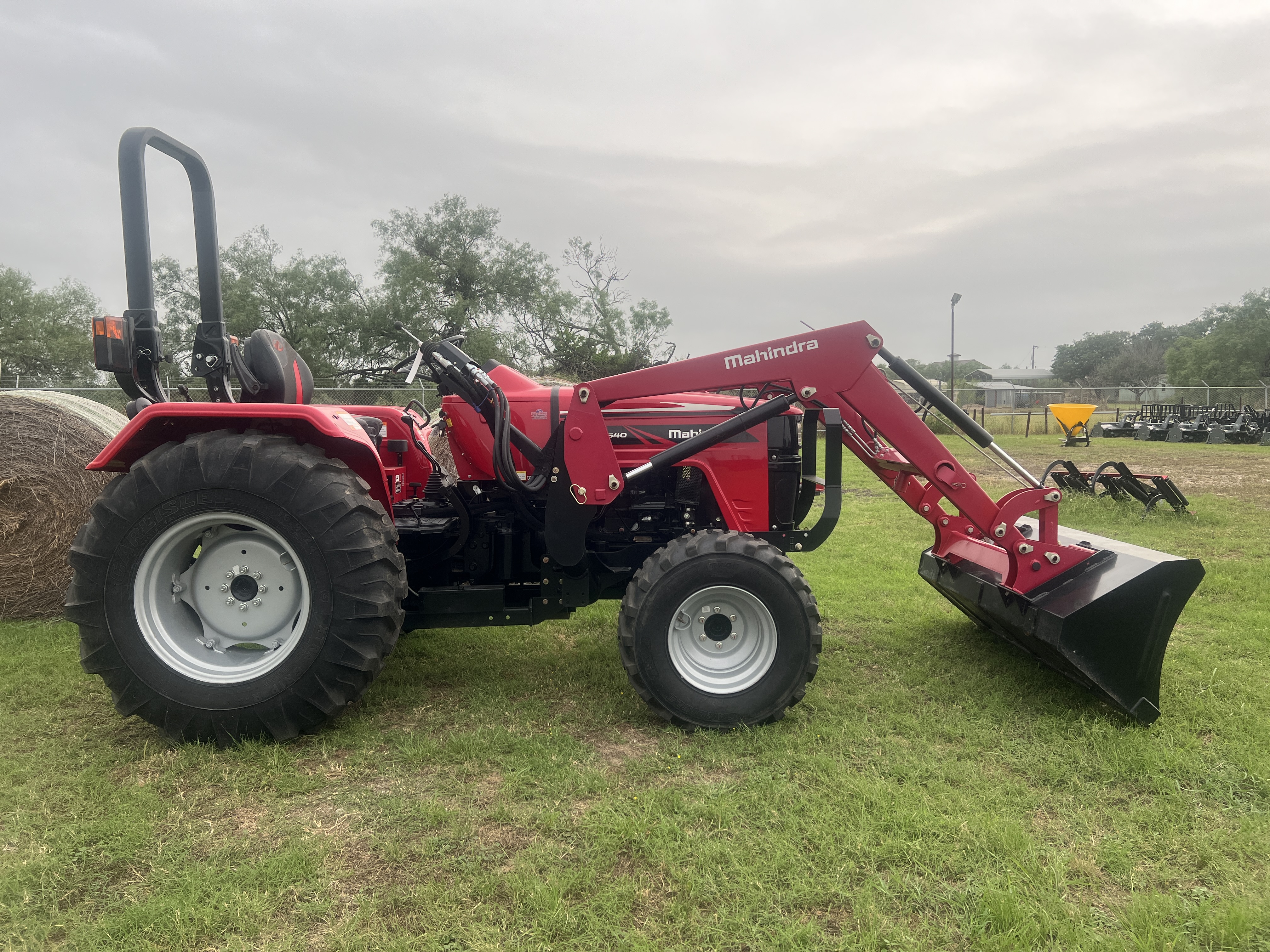 MAHINDRA TRACTORS 45404FGIL:041906