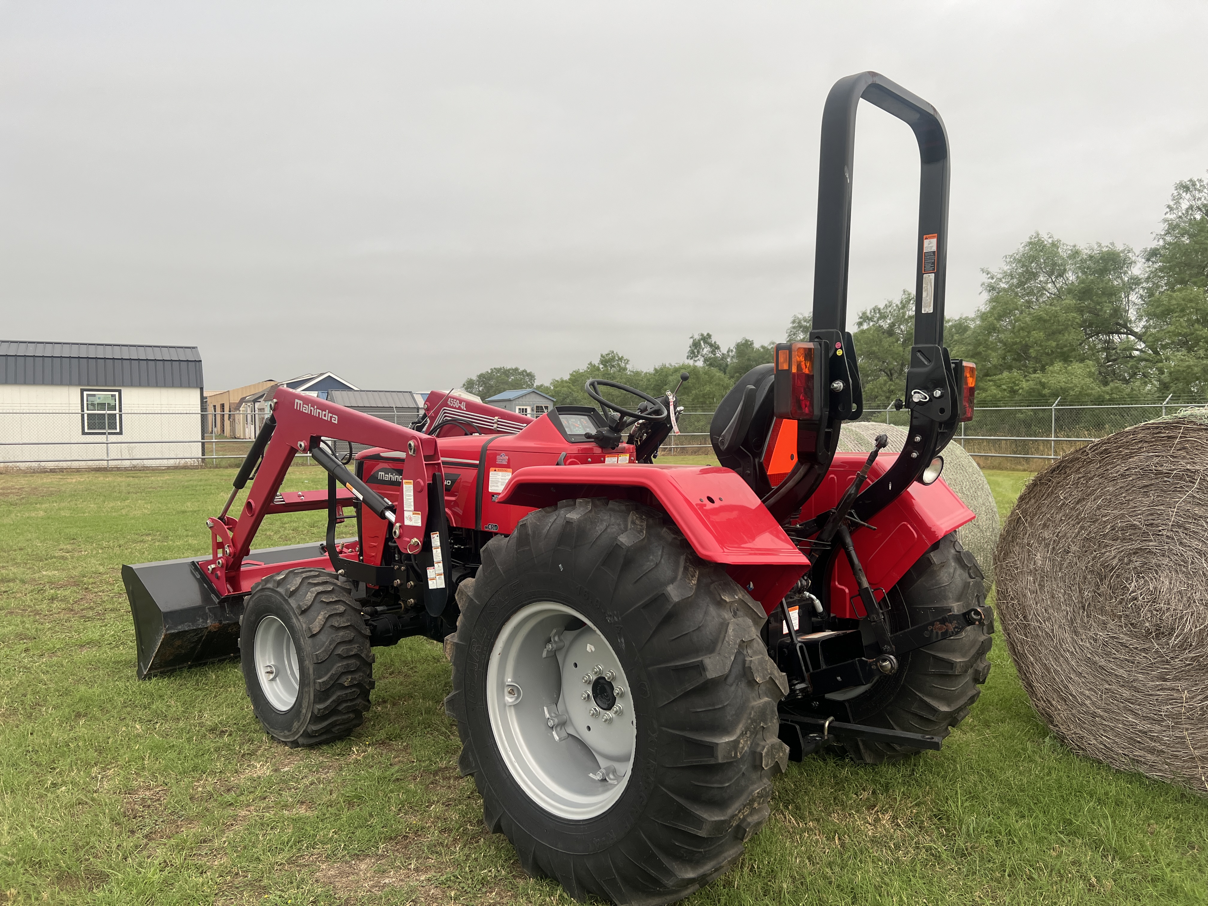 MAHINDRA TRACTORS 45404FGIL:041906