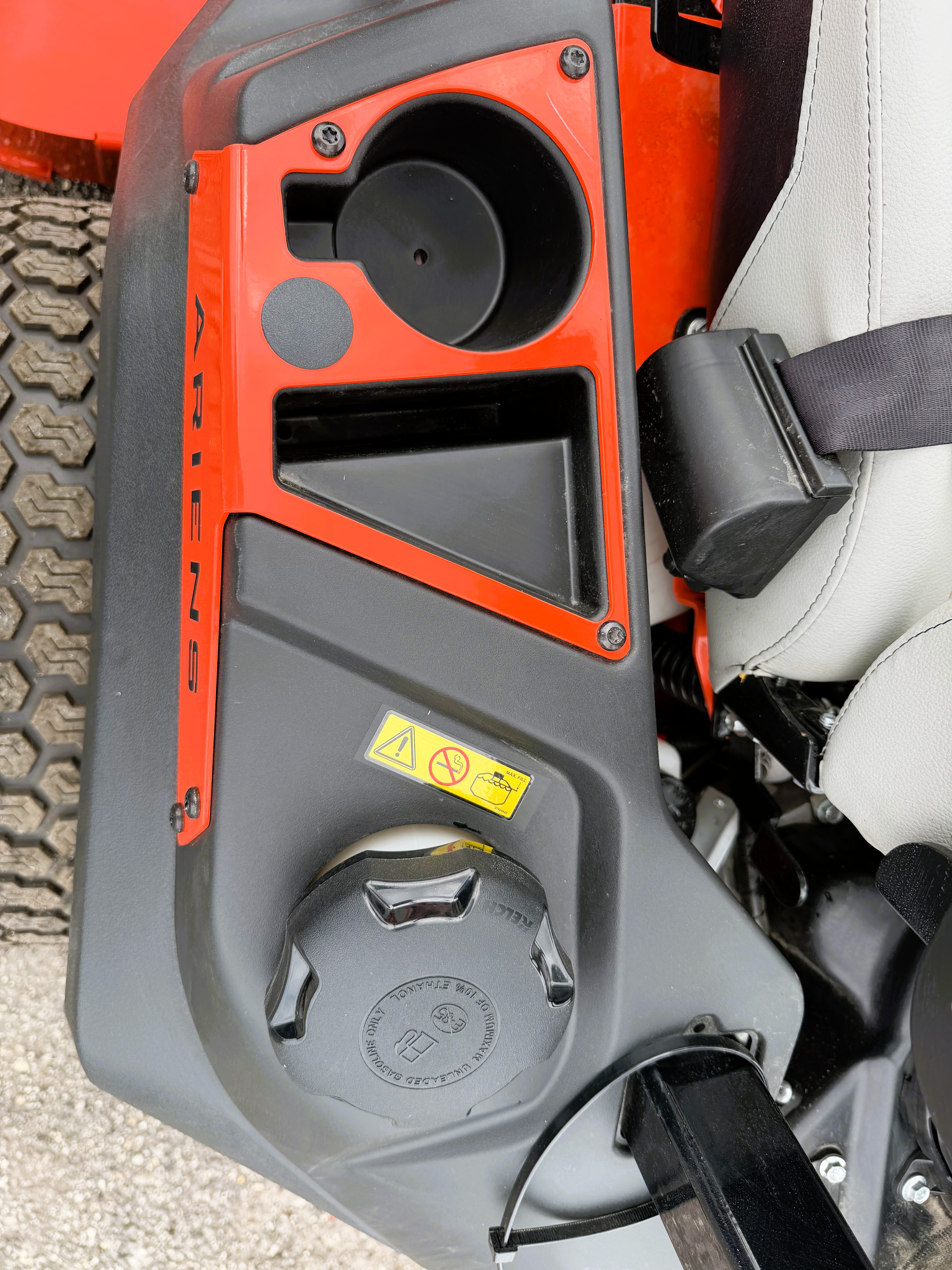 ARIENS 99115800 ZENITH 60 ZENITH 60 KAW ZERO TURN: