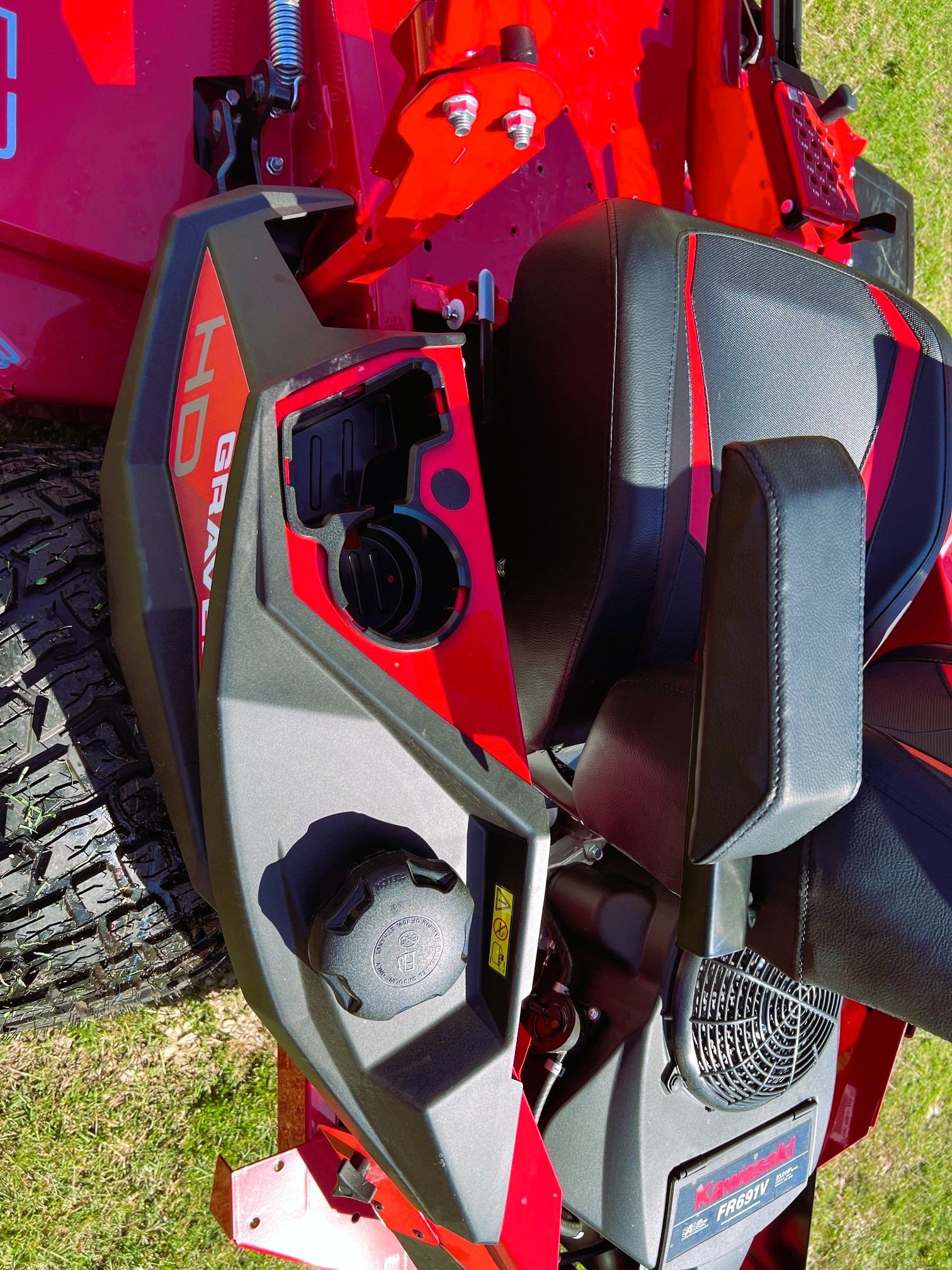GRAVELY ZTHD 52 KAW 7 GA - 991277  41772