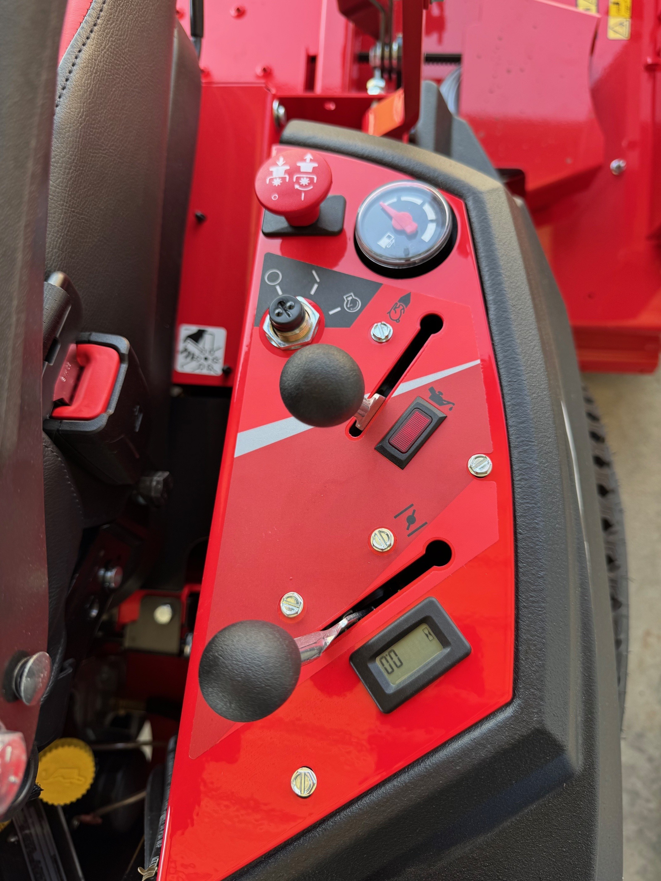 GRAVELY PRO-TURN 160 60 KAW 23-5 HP - 991130:41778