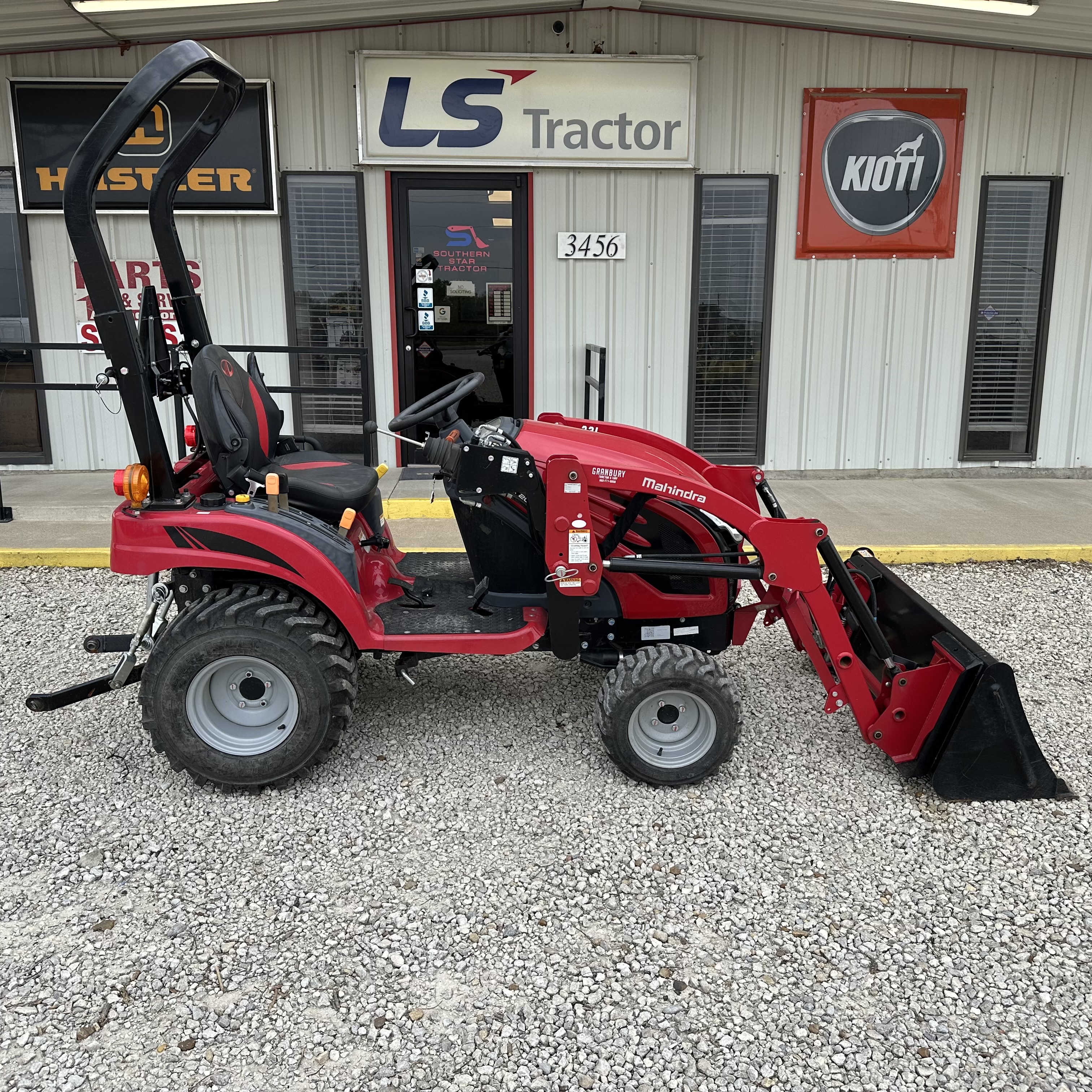 Mahindra EMAX 20S:4635