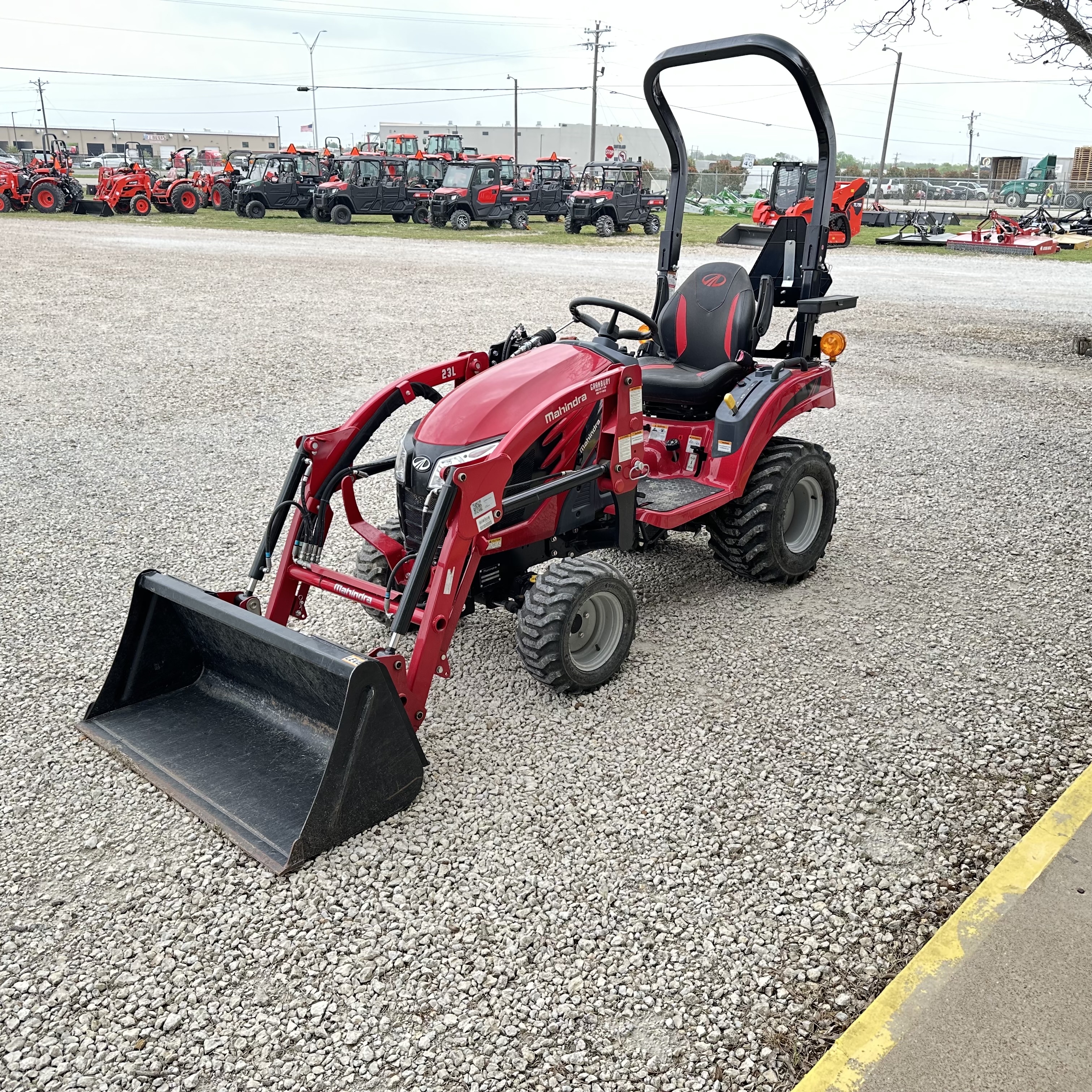 Mahindra EMAX 20S:4635