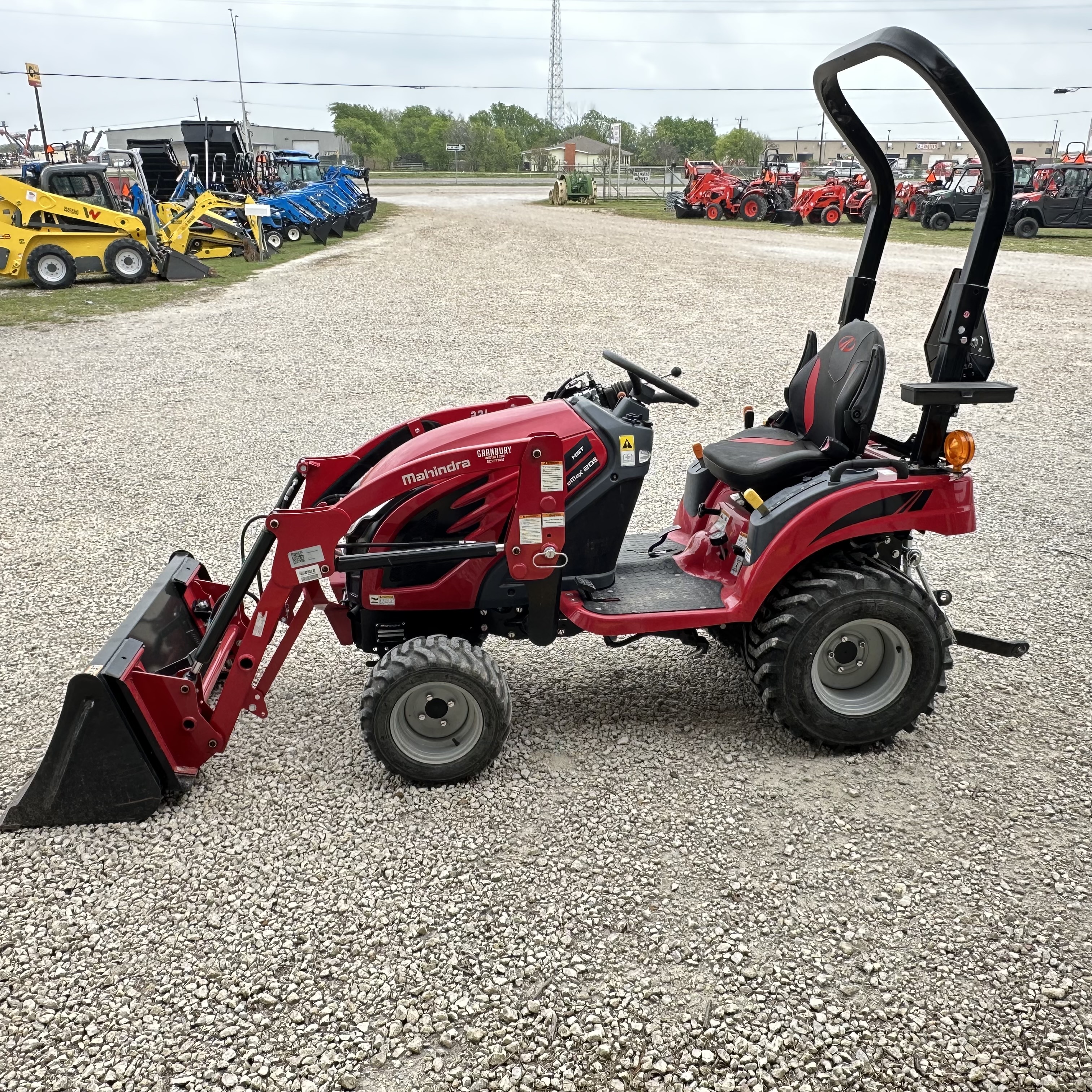 Mahindra EMAX 20S:4635
